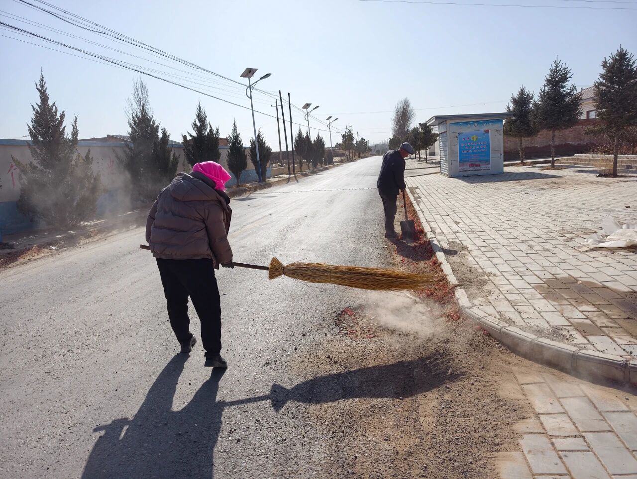 e418b7ea56a245f593c0eefaead4d48d.jpg e418b7ea56a245f593c0eefaead4d48d.jpg