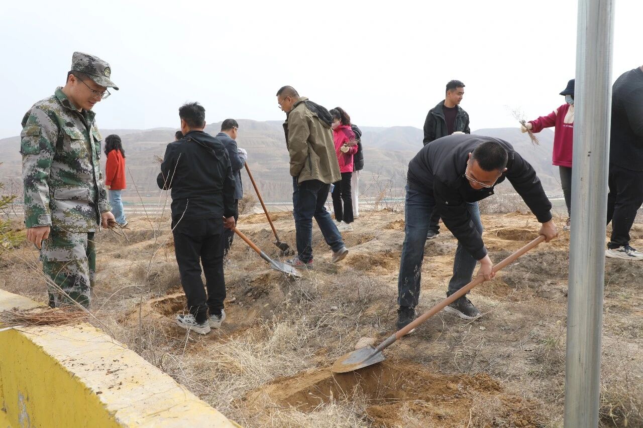 ce13892e26c4481da6fdae1a841931e0.jpg ce13892e26c4481da6fdae1a841931e0.jpg