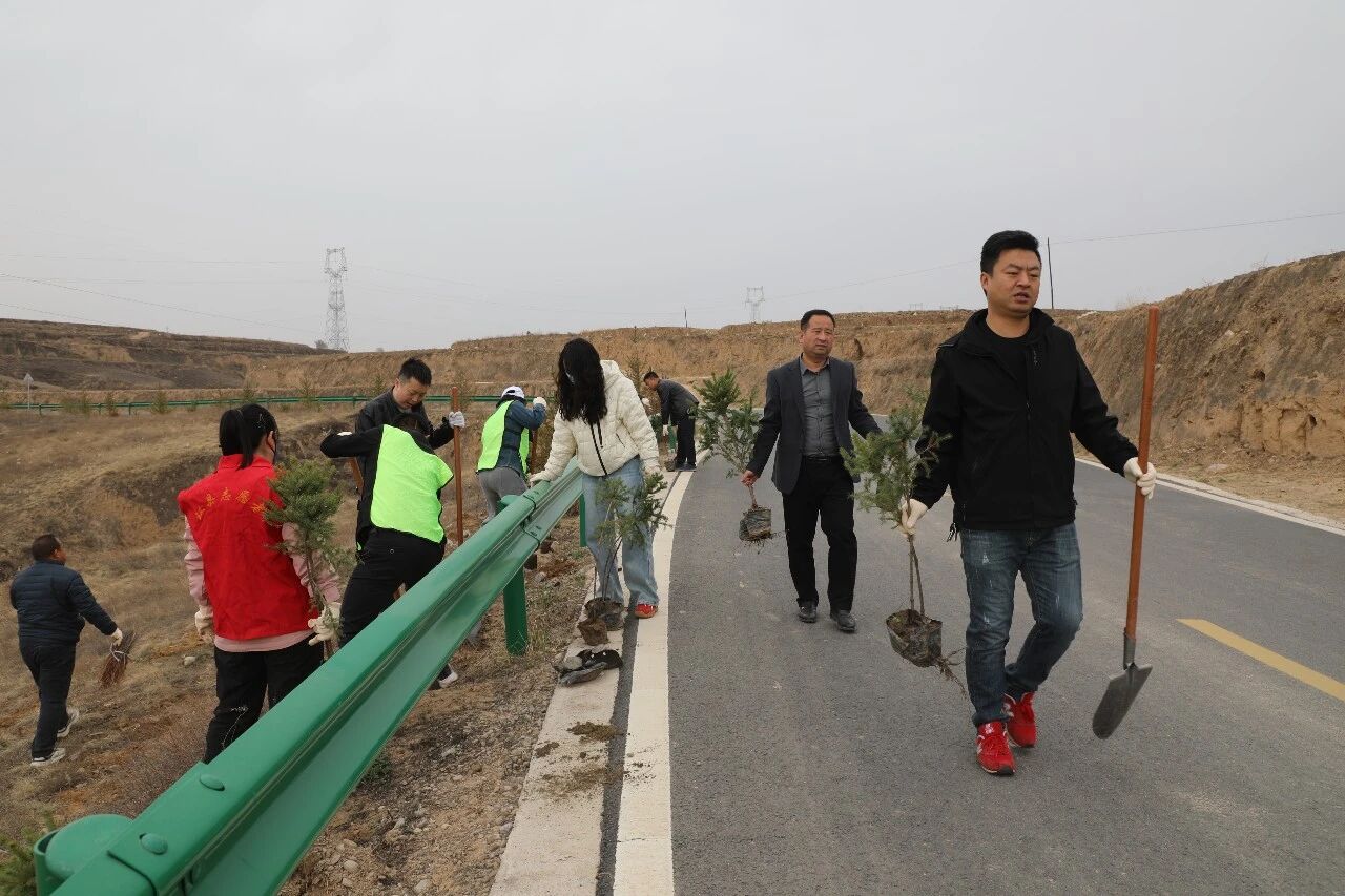 e1e28ee4a2ff45fbbe1e59369dc20c76.jpg e1e28ee4a2ff45fbbe1e59369dc20c76.jpg