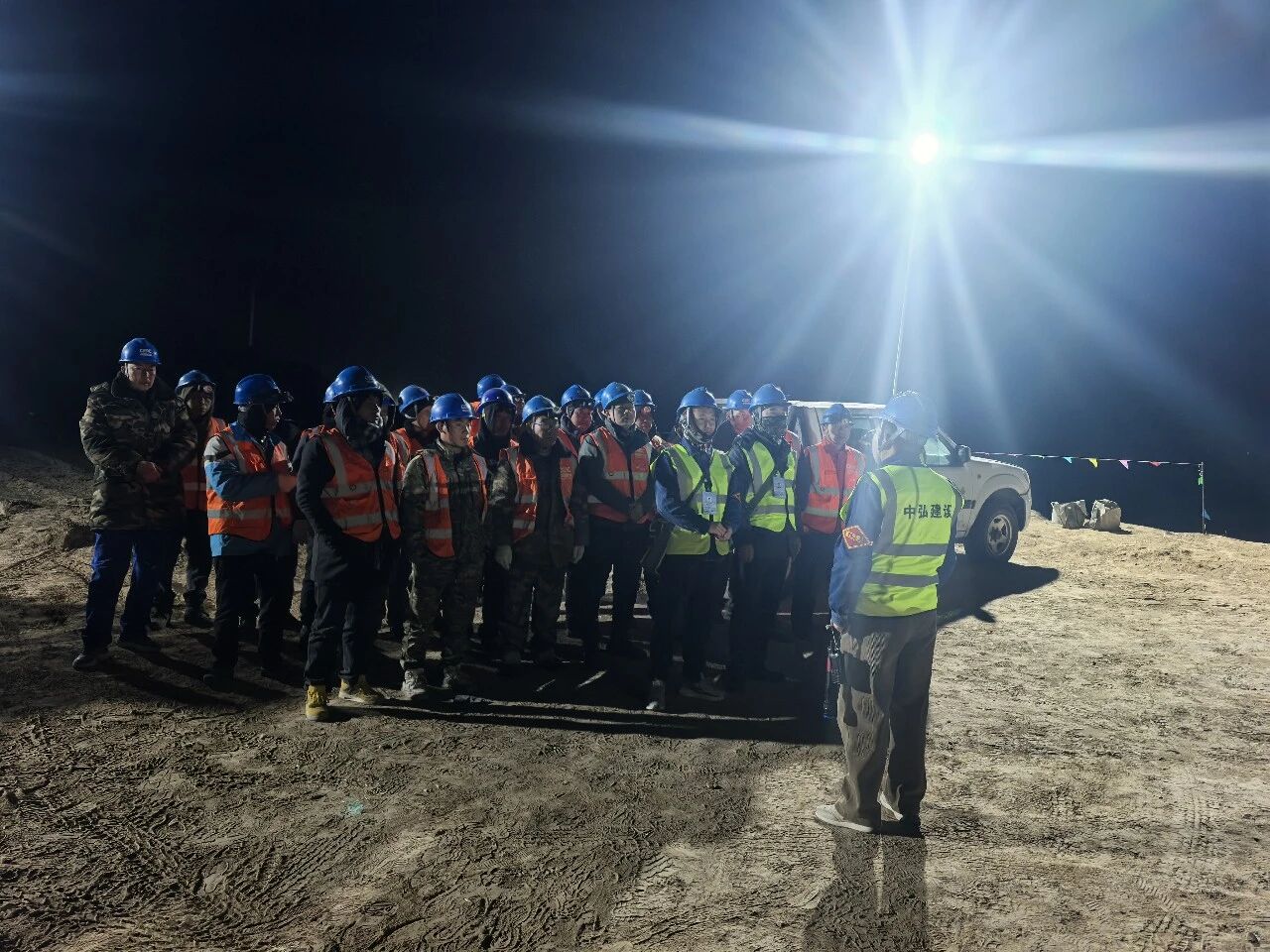 125032d92b2c44ea81c08704b6f71bde.jpg 125032d92b2c44ea81c08704b6f71bde.jpg