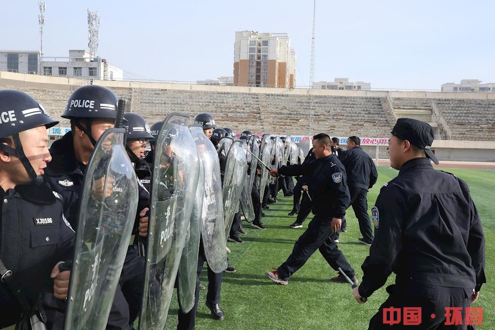 环县公安局开展应急处突集结拉动处置演练