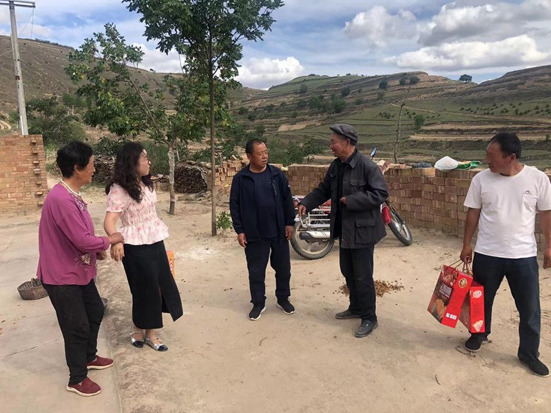 【扎根乡土十二载　一腔赤诚为乡亲】记张大掌村原党支部书记张永峰的坚守与奉献