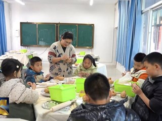 【新春走基层】当非遗遇上马年：环县“三骏”奔腾 匠心赋魂传薪火