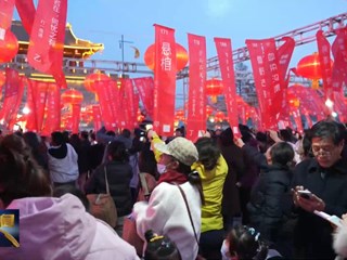 环县：千灯猜谜闹元宵 环州故城欢乐浓